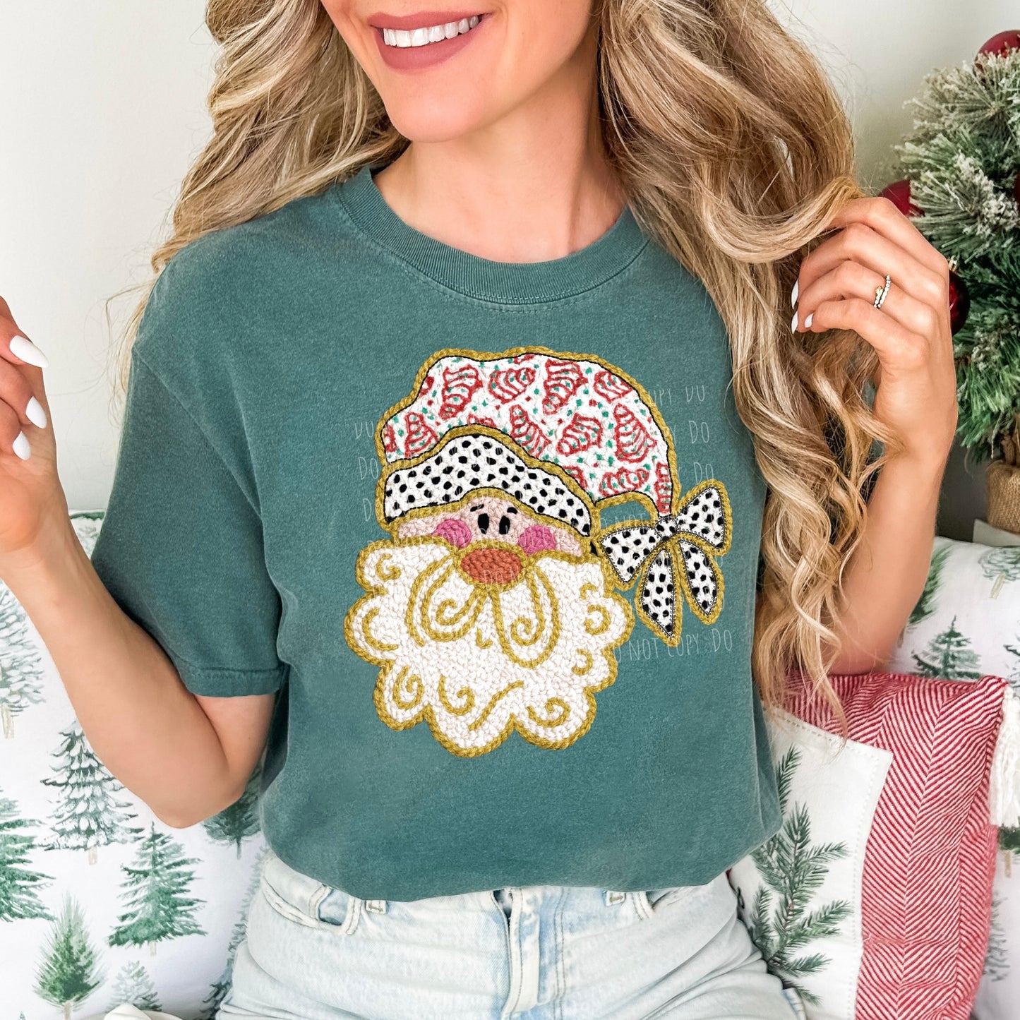 Yarn Christmas Cake Santa